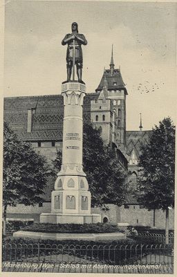 Marienburg - Schlo mit Abstimmungsdenkmal